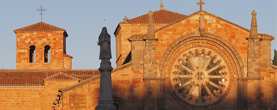Tren Teresa de Ávila para descubrir esta ciudad Patrimonio de la Humanidad